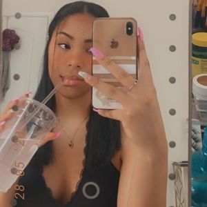 Meet your Posher, Aliyah